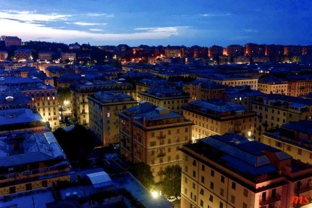 Suite Lambruschini Central With Top City View - Free Covered Parking Génova Exterior foto